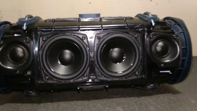 Ремонт динамиков jbl xtreme 2, хрипит динамик, замена подвеса, порвалась резинка на динамике смотреть онлайн