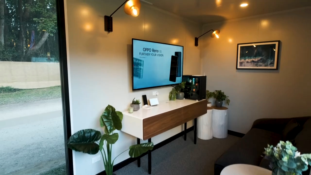 Австралийский контейнер с 5G от OPPO смотреть онлайн