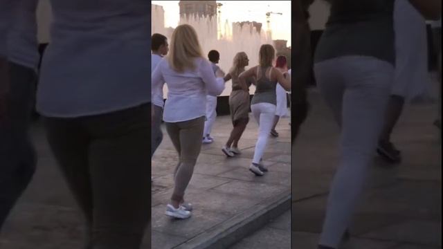 Calma ? Bachata | DANCE INSIGHT #bachata #питер #бачата #kewincosmos #calma #challenge #танцы #соло смотреть онлайн