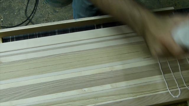 Торцевая разделочная доска с хаотичным рисунком смотреть онлайн