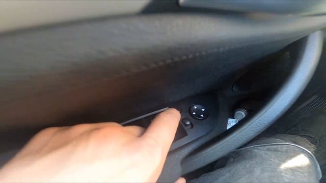 How to Close and Open Side Rearview Mirrors in BMW X1 F48 ( 2015 – now ) смотреть онлайн