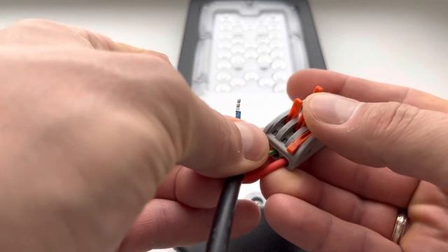 Подключение уличного светильника смотреть онлайн