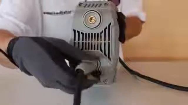 SOLDADORA INVERTER ELECTRODO 170 Amp IC 10170/220