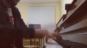 Музыка из заставки «Поле Чудес» на пианино