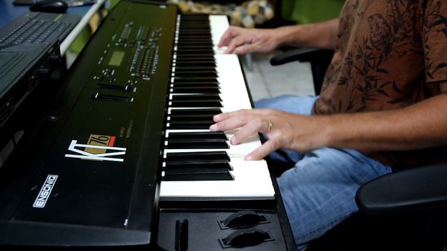 ENSONIQ KT-76  -  Ano 1994  - (FACTORY SOUNDS) REVIEW By TIAGO MALLEN #ensoniq