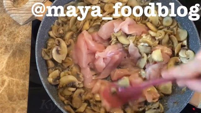 Курица по-строгановски: рецепт от Foodman.club смотреть онлайн