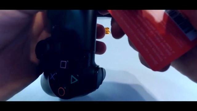 Меняем стики на Dualshock 4 на алюминиевые смотреть онлайн