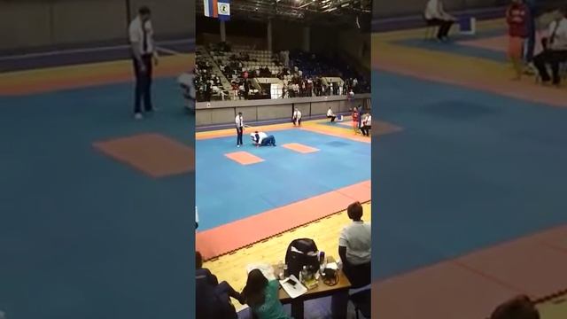 Рустамов Ровшан (Барнаул) БЕЛЫЙ - Первый бой. Первенство СФО по КУДО 2019. смотреть онлайн
