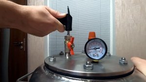 Делаем рыбные консервы и показываем как пользоваться автоклавом. (тайм-коды в описании)