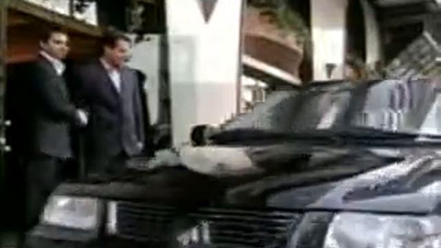 KHODRO SARIR смотреть онлайн