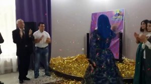 ЛИЗА  АХМАТОВА