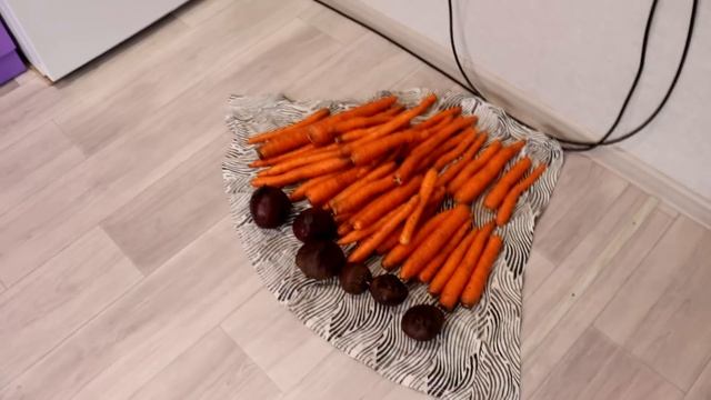 Выдержит ли дровяник столько дров? смотреть онлайн