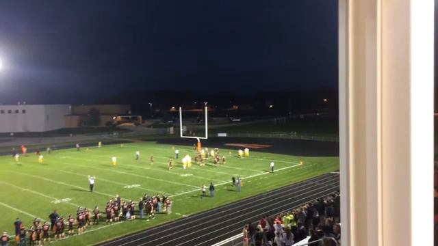 Spartan Austin Tlachac 24 yard touchdown run in Luxemburg-Casco's 56-0 shutout of Clintonville. смотреть онлайн