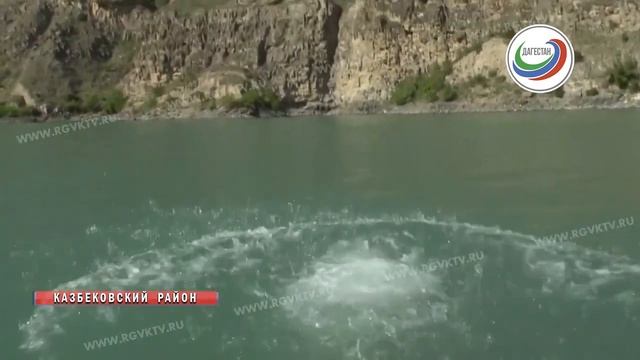 Сюжет РГВКТВ о марафонском заплыве в самом глубоком каньоне Европы - SulakRace в Дагестане смотреть онлайн