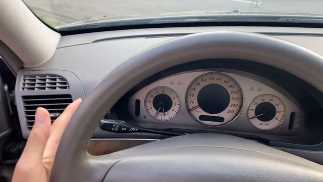 Mercedes E200 KOMPRESSOR 2008 1.8 295 triệu bao hồ sơ. xe đi cực chất Lh: 039.396.8888 смотреть онлайн