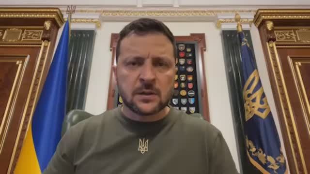 Зеленский уволил 112 военкомов за то, что помогали людям уклоняться от службы в ВСУ