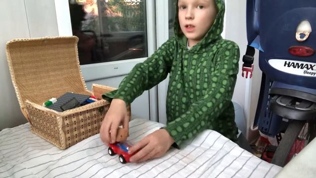 Как собрать простую подводную лодку из Лего конструктора? смотреть онлайн