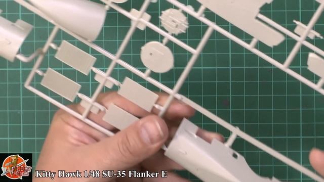 Kitty Hawk 1/48 SU-35 Flanker E review смотреть онлайн
