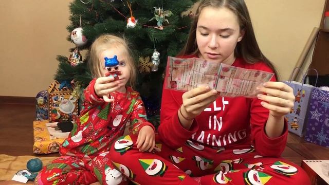 Подарки на новый год Что подарили Кате и Ане У кого лучше подарок смотреть онлайн