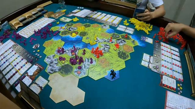 Clash of Cultures - Playwarp смотреть онлайн