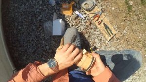 Замена топливного фильтра на Тойота Королла Филдер 2005