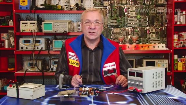 Простой усилитель для динамического микрофона смотреть онлайн