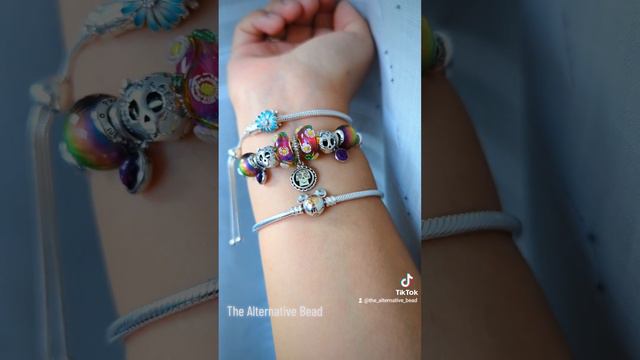 Coco bracelet #multibrand #elfbeads #praanbeads and #pandora смотреть онлайн