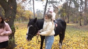 VLOG День Рождения Насти 19 лет #3 НЕОЖИДАННЫЙ СЮРПРИЗ Эффектно появился