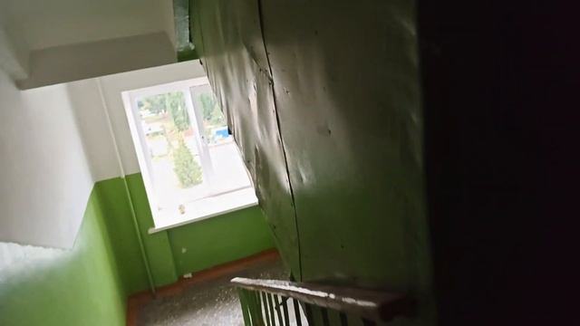 Пассажирский лифт КМЗ-(2013 г.в) в доме после капитального ремонта фасада в самом центре Уфы. смотреть онлайн