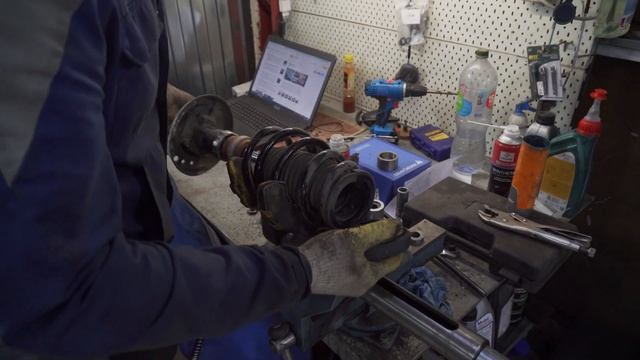 Opel Astra J OPC - Сделали ремонт ходовой ! смотреть онлайн