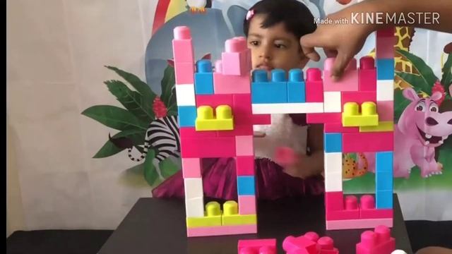 First Builders Mega Bloks | Castles and Towers by Toddler | Toy Review | Building Blocks смотреть онлайн