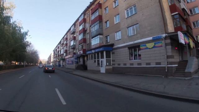 УСТЬ-КАМЕНОГОРСК. Дорога от ДКМ до площади Республики. смотреть онлайн