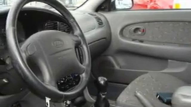 Pre-Owned 2000 Kia Spectra Everett WA смотреть онлайн