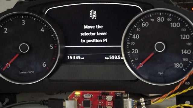 VW Touareg NF Включение панели приборов по CAN шине и эмуляция ABS.