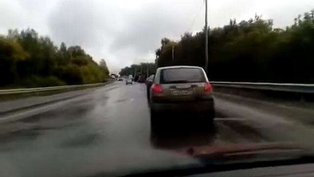 Нижегородская область. Лобовое столкновение под Богородском 15.09.2016. смотреть онлайн