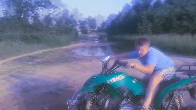 Дрифт на квадроциклах смотреть онлайн