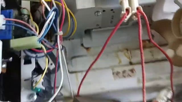 Микроволновая печь// смотреть онлайн