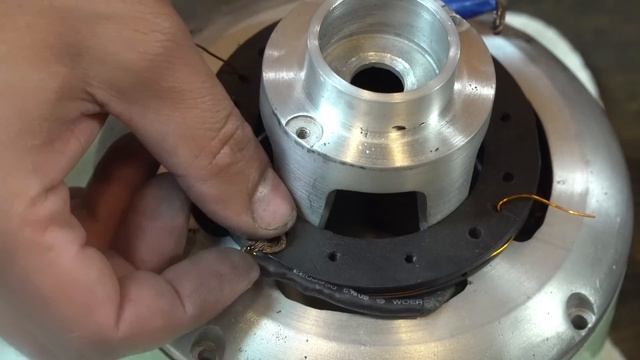 Round Knife Cutter [Restoration] смотреть онлайн