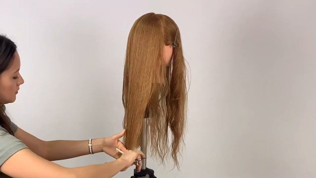 Массивная форма стрижки/ Ровный срез. Женская стрижка на длинный волос. смотреть онлайн