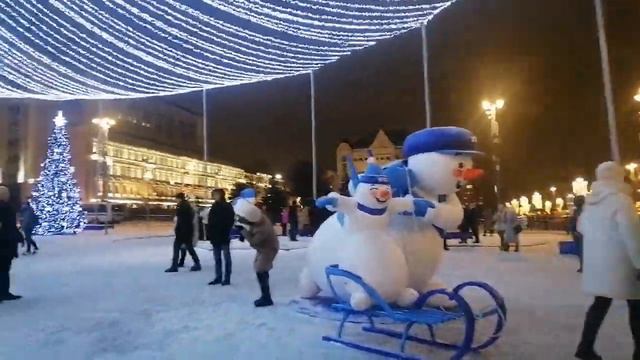 Walking moscow new year 2023 🌲 прогулка новогодняя москва 2023 смотреть онлайн