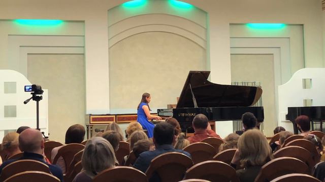 Илона Сидорович_Ф. Шопен - Полонез op. 53 _ F. Chopin Polonaise op. 53 As-dur смотреть онлайн