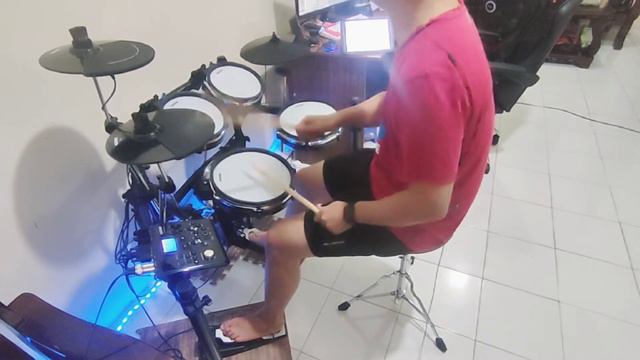 Chen Si an 陳思安 - nu ren de yan lei 女人的眼淚 Drum Cover (Hitman HD27) смотреть онлайн