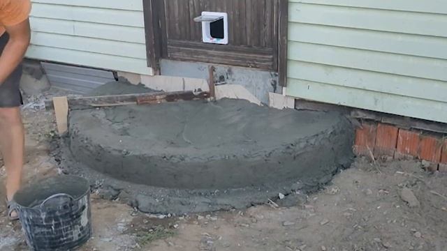 КРУГЛЫЕ СТУПЕНИ БЕЗ ОПАЛУБКИ СВОИМИ РУКАМИ смотреть онлайн