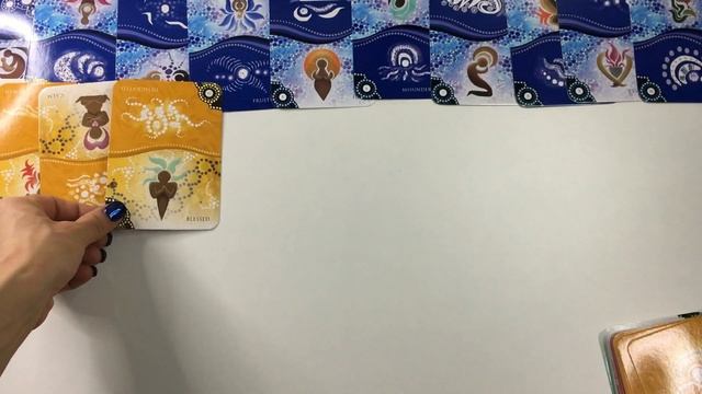 Aboriginal Ancestral Wisdom Oracle - Deck flip through смотреть онлайн