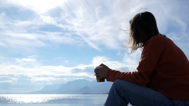 #творчество #хобби #Nina_Mircheva ФУТАЖ УТРО ЖЕНЩИНА КОФЕ смотреть онлайн