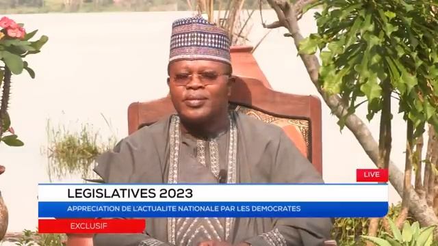 ERIC HOUNDETE DONNE LE POINT DE VUE DES DEMOCRATES POUR LES LEGISLATIVES 2023 AU BENIN смотреть онлайн