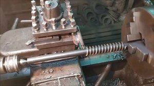 Навивка пружины на токарном станке / Nawijanie sprężyny na tokarce (Tokarka Poręba TR55)