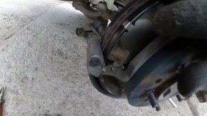 Замена задних колодок на таёте прадо 150