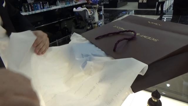 ВЛОГ ОБИДЕЛАСЬ на Лёшу ! Накрутила сама себя!  Наши покупки одежда и парфюм! Мили Ванили