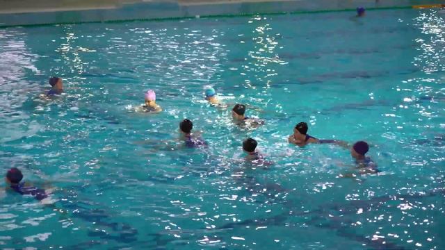 Светлана Царуш: жители Спутника любят ходить в бассейн смотреть онлайн